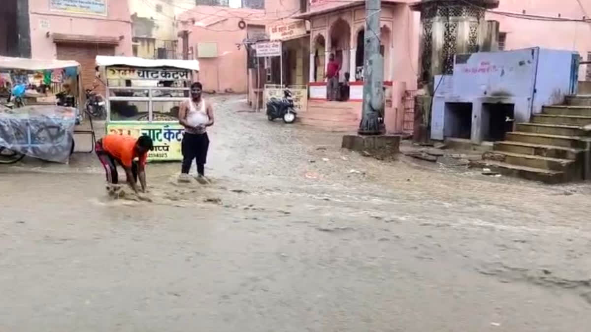 heavy rain in Khetri