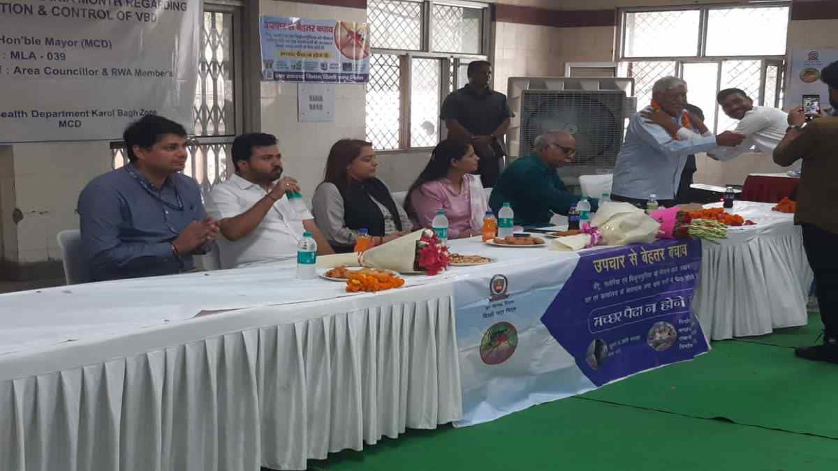 डाॅ शैली ओबराॅय ने किया इंद्रपुरी में डेंगू जागरूकता अभियान का शुभारंभ