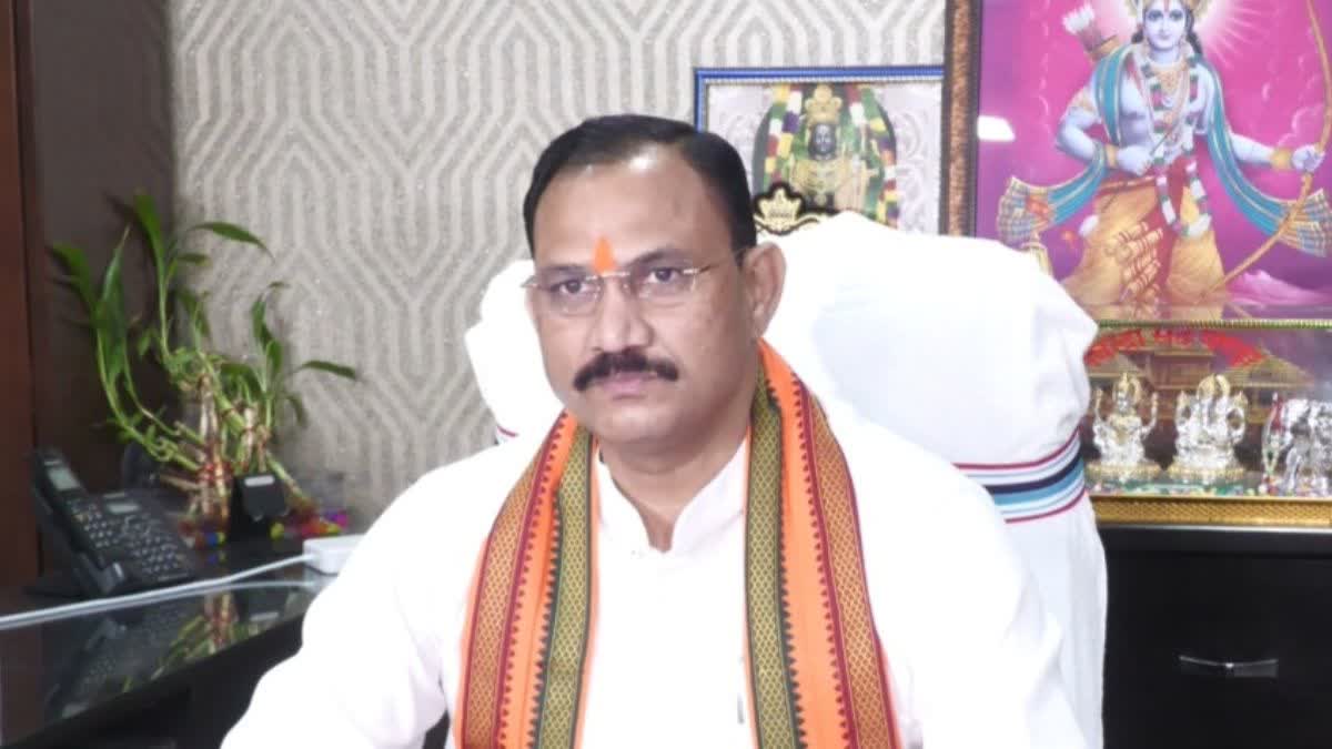 Health Minister Shyam Bihari Jaiswal