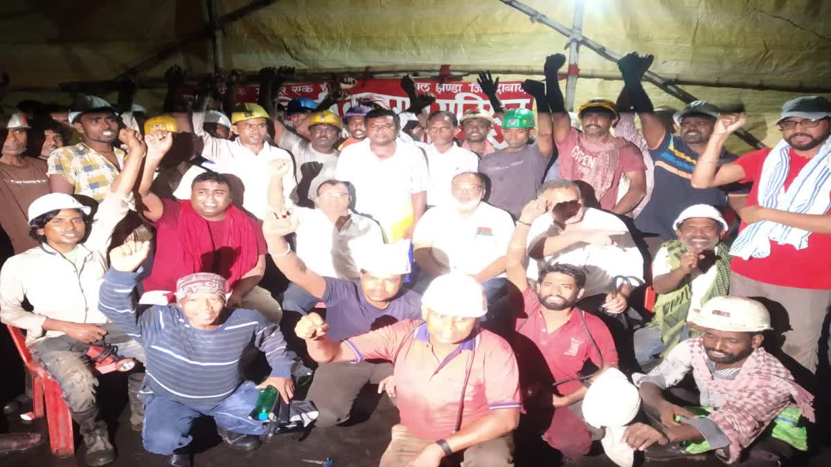 Chasnala Cell Upper Seam Underground Mine workers protest ended after 36 hours in Dhanbad
