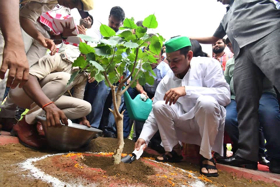 मंत्री तेजप्रताप यादव