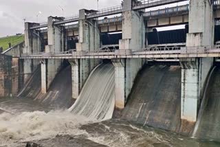 gohira dam gates open