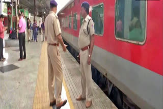 ATS interrogates Jaipur-Mumbai train firing case accused for hours