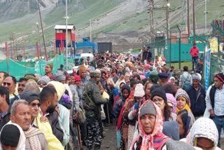 1200-pilgrims-left-from-jammu-for-amarnath-yatra