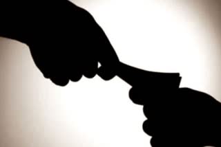 acb-arrests-sr-assistant-in-khag-budgam-while-taking-bribe