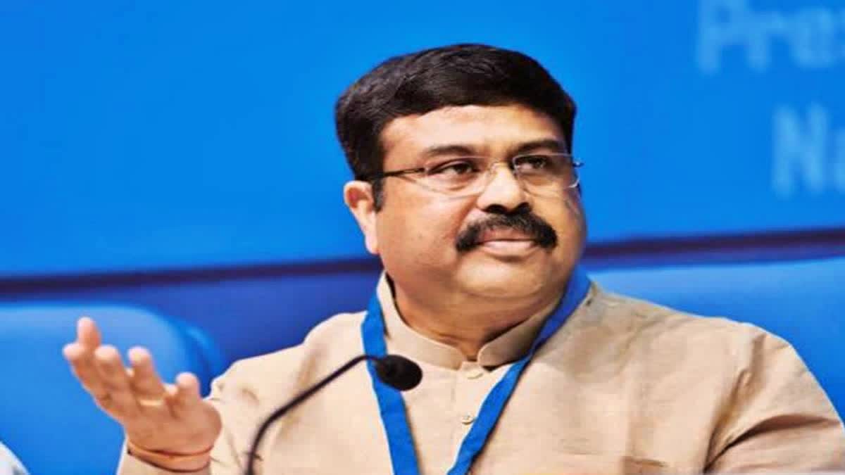 SC OBSERVATION ON NEET  UNION EDUCATION MINISTER  DHARMENDRA PRADHAN  നീറ്റില്‍ സുപ്രീം കോടതി നിരീക്ഷണം