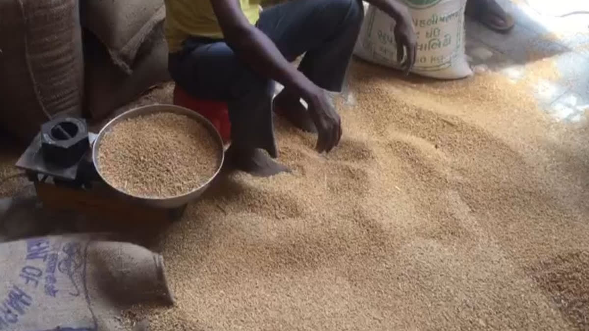 Ration dealers strike