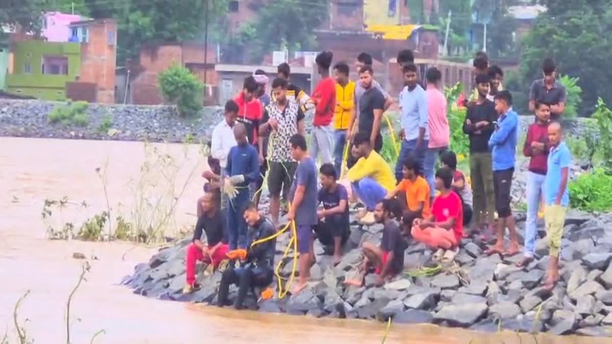 Three Girls Drowned In River