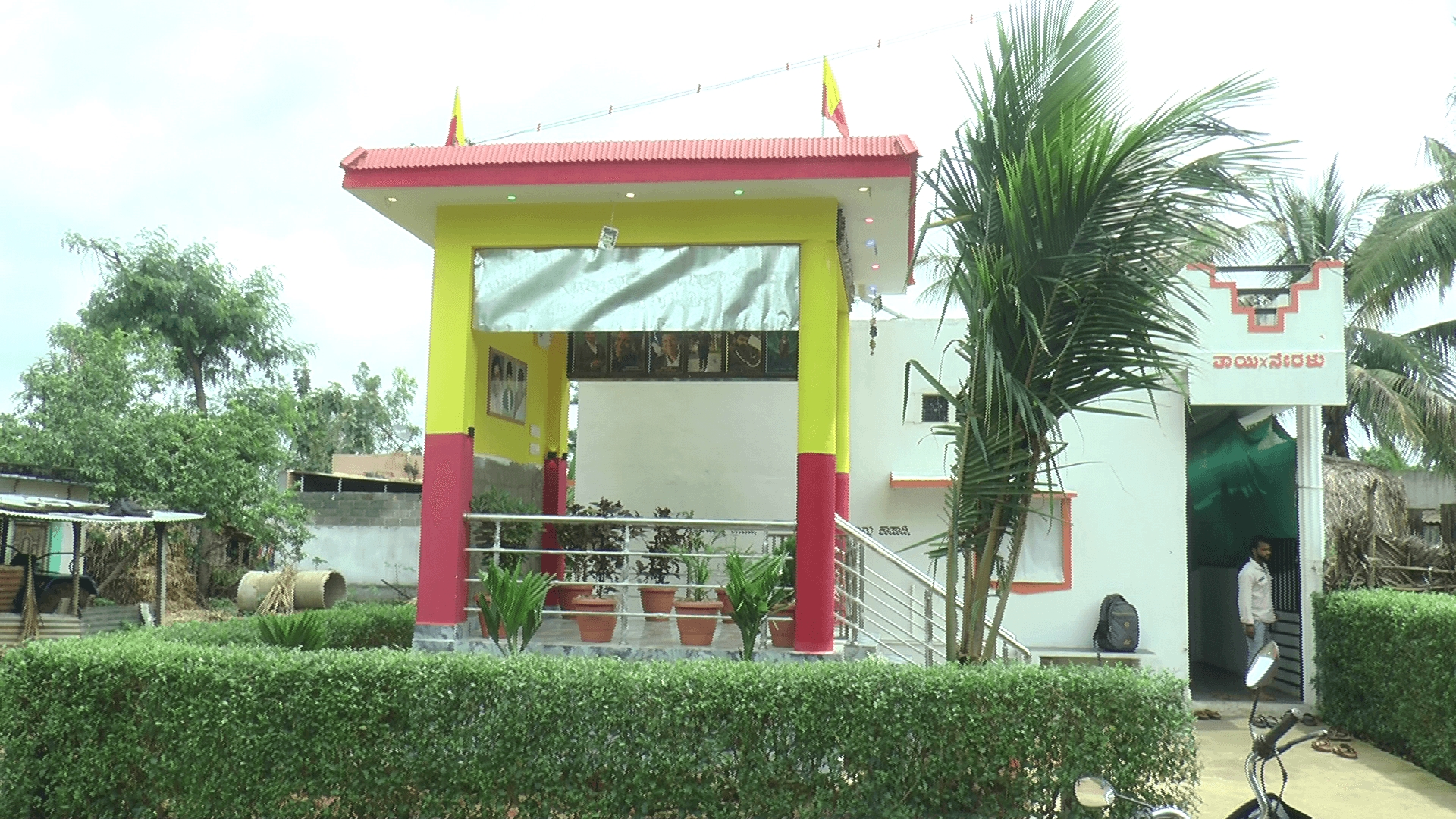 A Fan from Haveri built temple for Puneeth Rajkumar