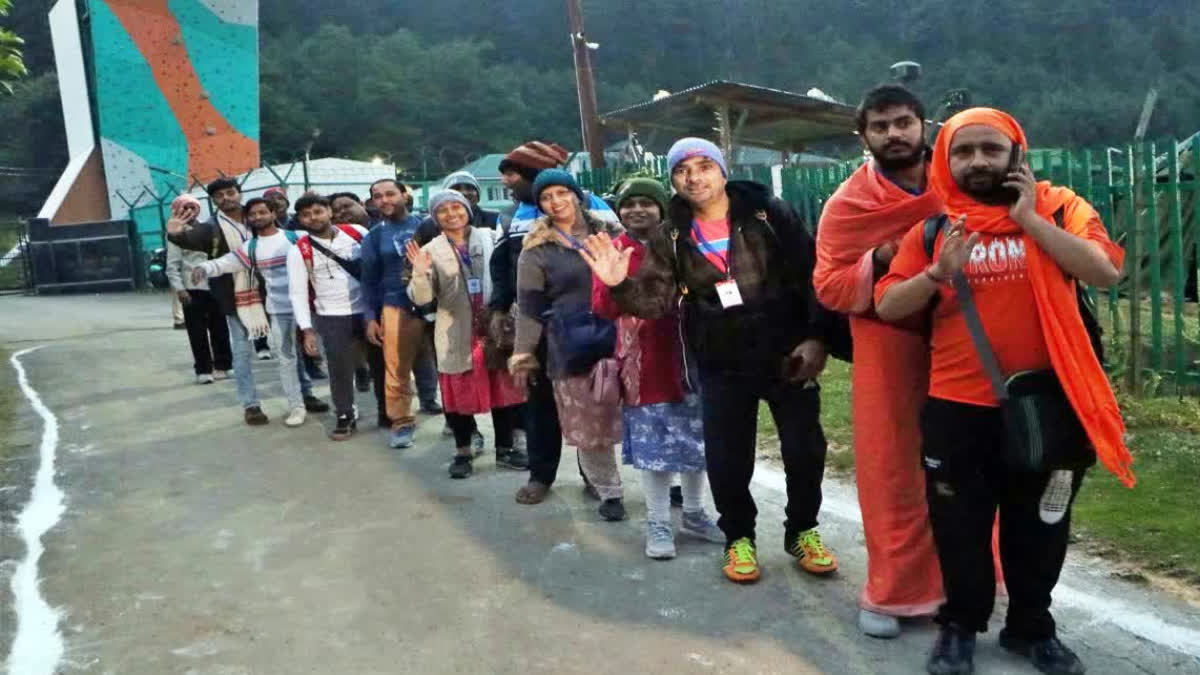 Another batch of 991 pilgrims left for Amarnath Yatra from Jammu