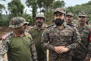 Actor Mohanlal reaches landslide-hit Wayanad