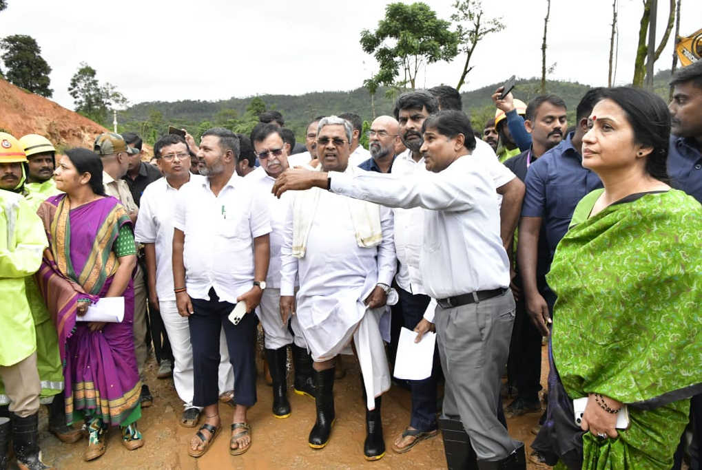 CM SIDDARAMAIAH  HILL COLLAPSE  HASSAN