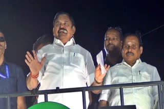 அதிமுக பொதுச்செயலாளர் எடப்பாடி பழனிசாமி