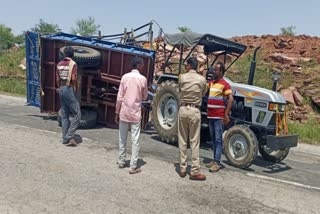 Tractor Trolley Overturned in Dholpur