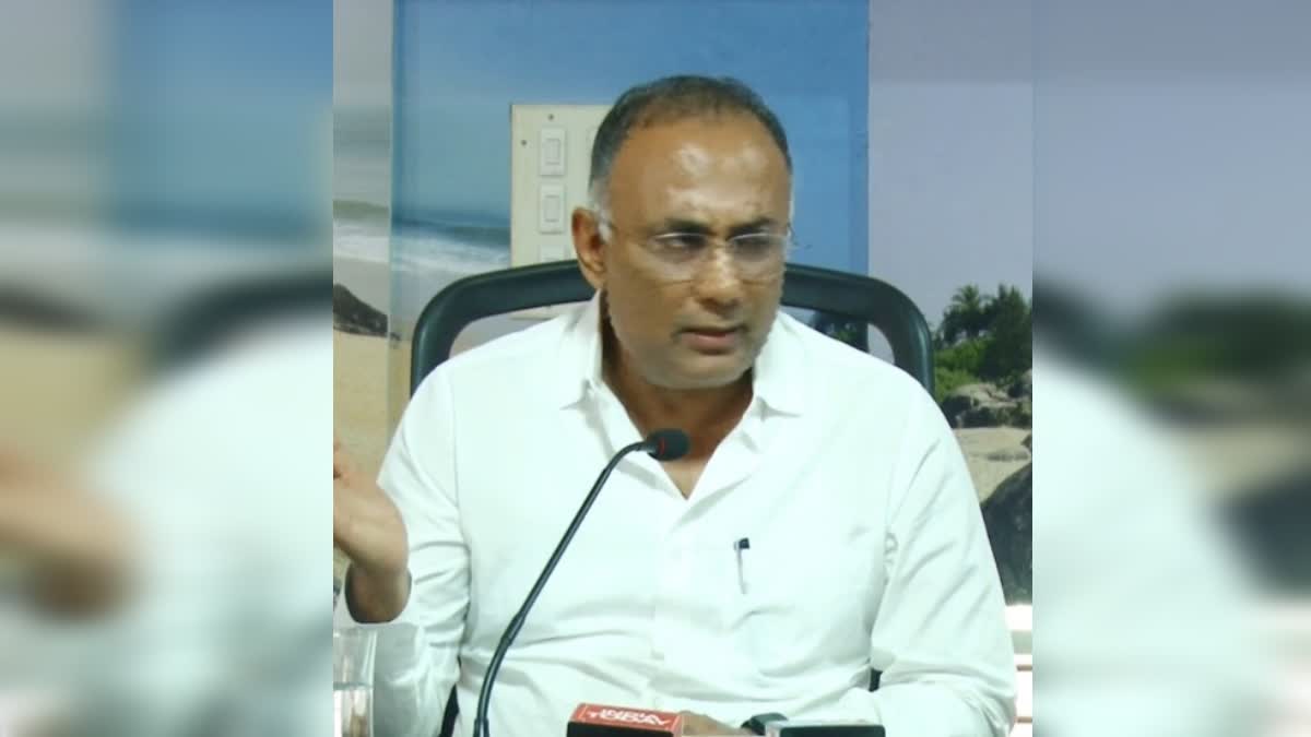 HEALTH MINISTER DINESH GUNDU RAO