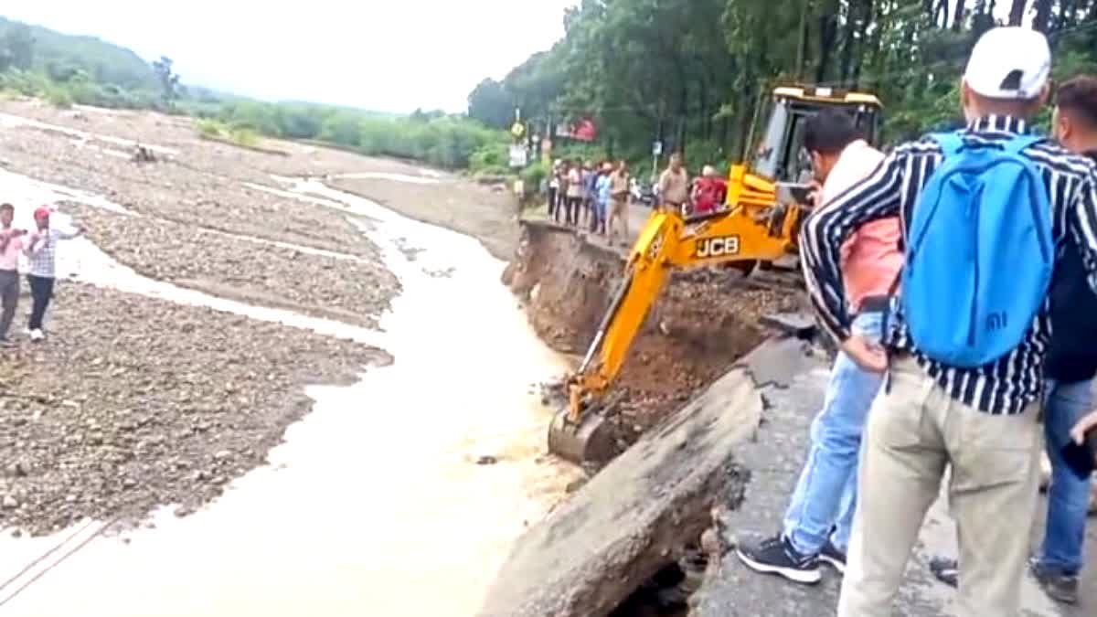 Vikasnagar Road Soil Erosion