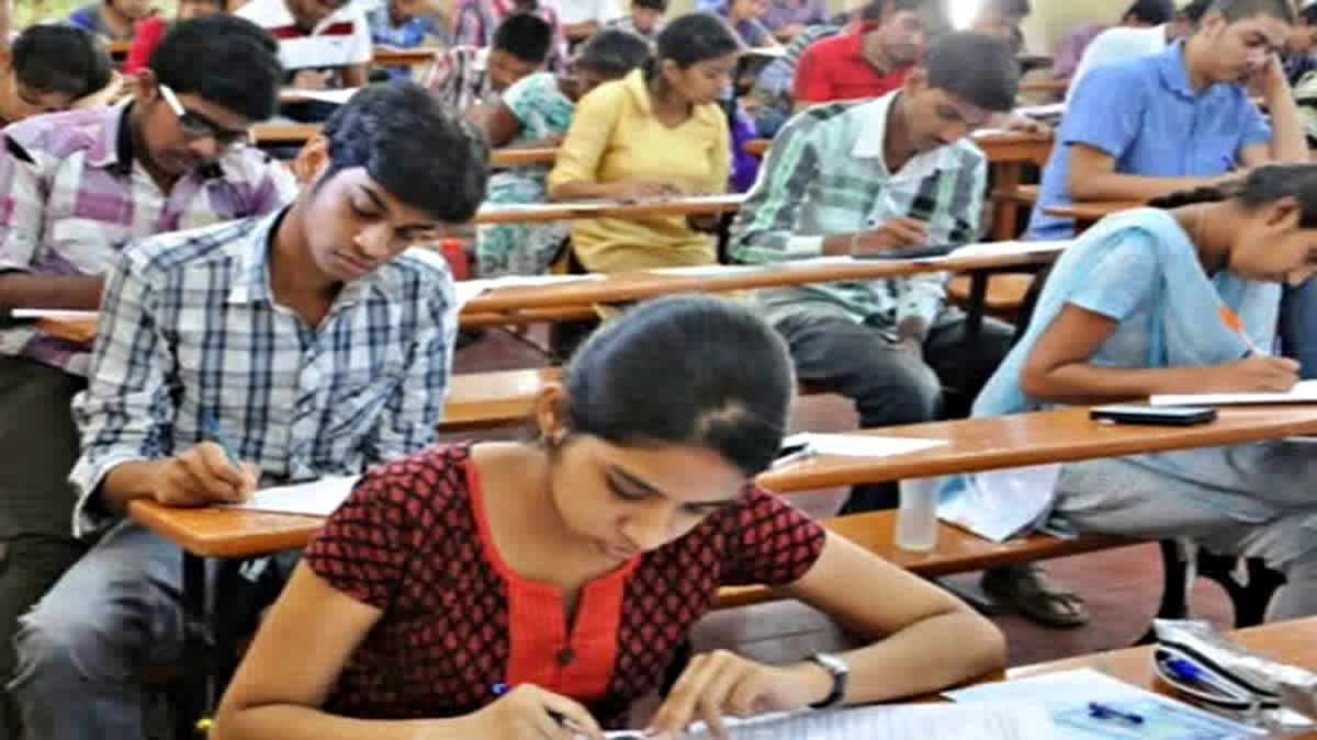 ഹയർ സെക്കൻഡറി പരീക്ഷ  QUESTION PAPER CONTROVERSY  EDUCATION NEWS  HIGHER SECONDARY EXAM DATE DECLARED