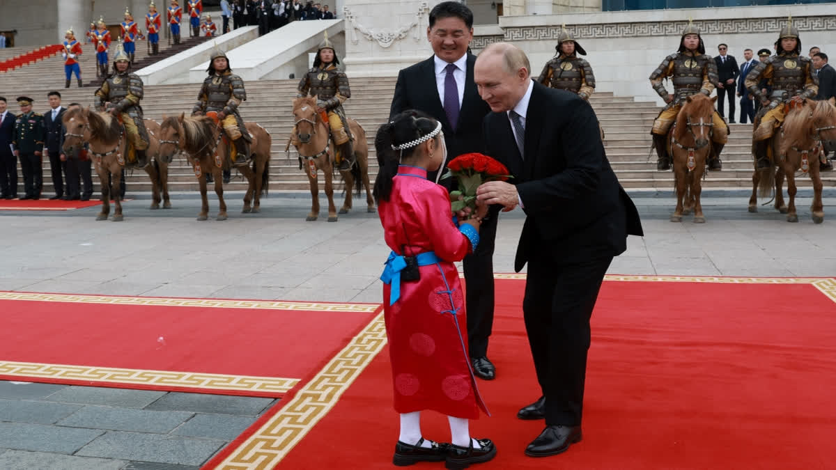 Mongolia Rolls out Red Carpet for Putin Despite War Crimes Accusations