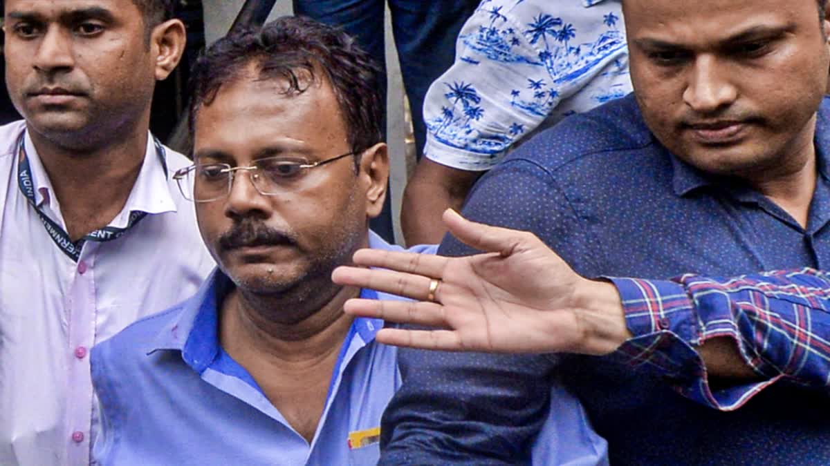 Ex-Principal of RG Kar Sandip Ghosh slapped outside court