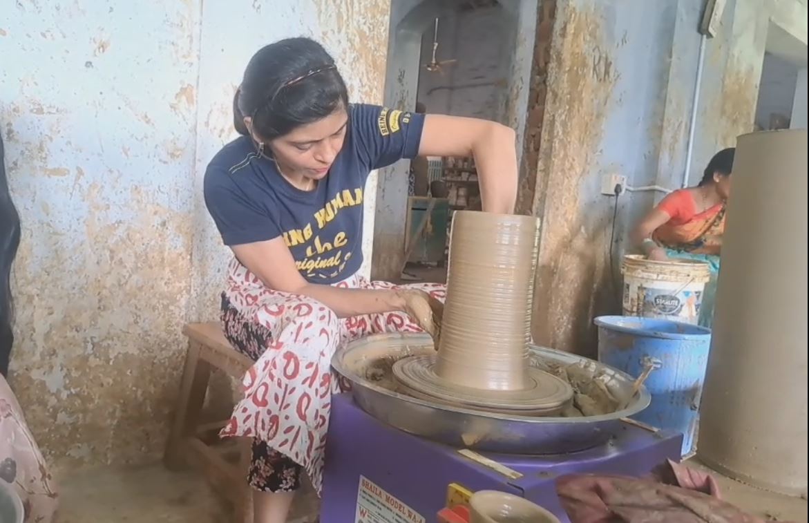 KHANAPUR POTTERY TRAINING CENTER