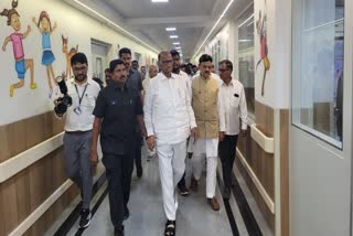 MAHARASHTRA FORMER CM SHARAD PAWAR VISITED KLE CANCER HOSPITAL IN BELAGAVI