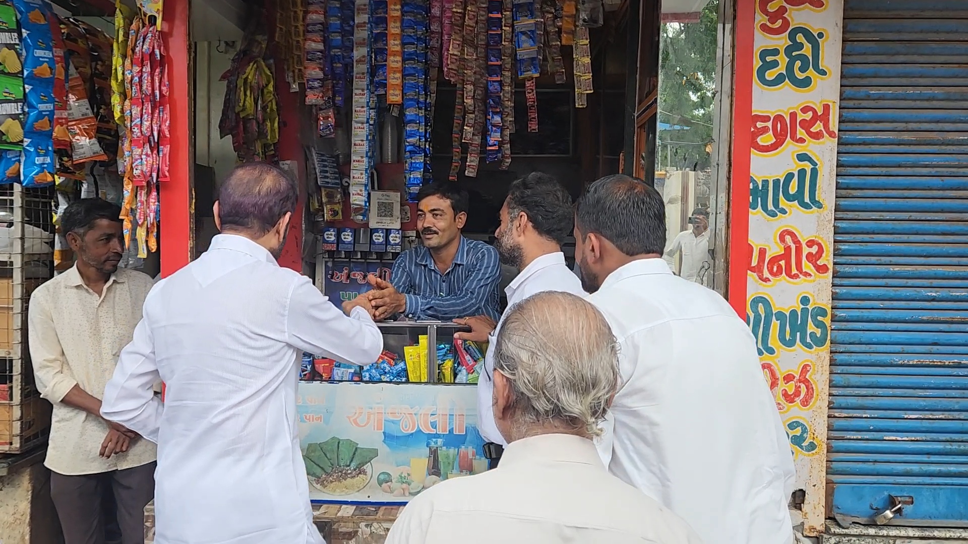 કચ્છમાં ભારે વરસાદથી અસરગ્રસ્ત થયેલા વિસ્તારોની શક્તિસિંહે મુલાકાત લીધી