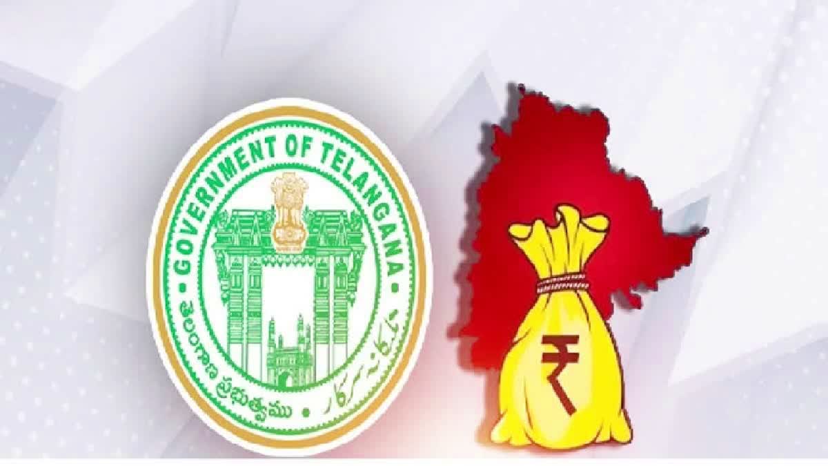 CM KCR Announces PRC for Government Employees