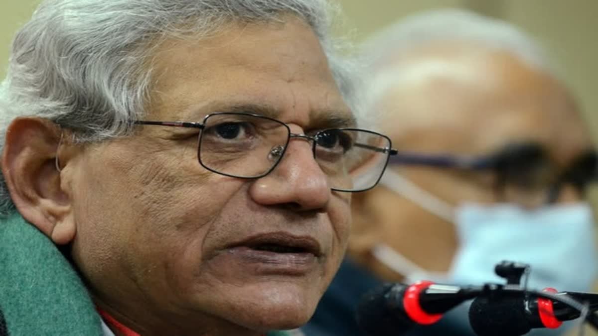 Delhi Police raids Sitaram Yechury residence  China fund link  Sitaram Yechury  NewsClick  Raids in NewsClick  സീതാറാം യെച്ചൂരിയുടെ വീട്ടിൽ പൊലീസ് റെയ്‌ഡ്  സീതാറാം യെച്ചൂരി  സിപിഐഎം ജനറൽ സെക്രട്ടറി  ന്യൂസ് ക്ലിക്ക്  ചൈനീസ് ഫണ്ട്