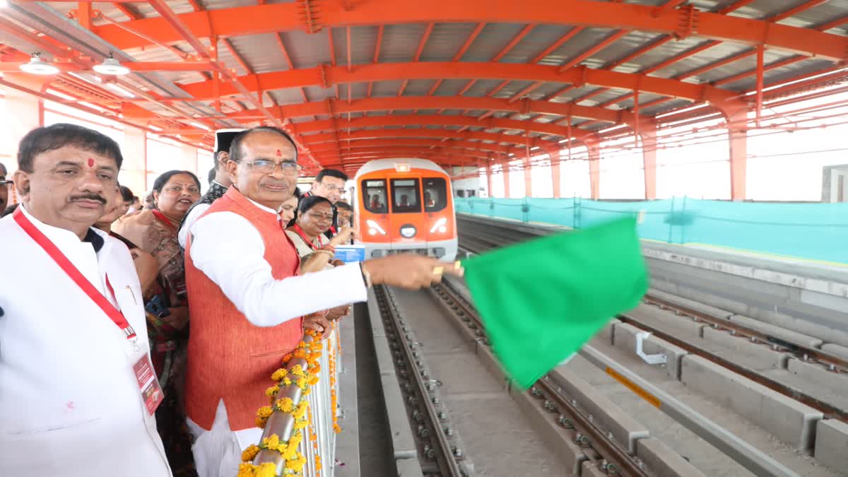 Bhopal Metro Green Flag