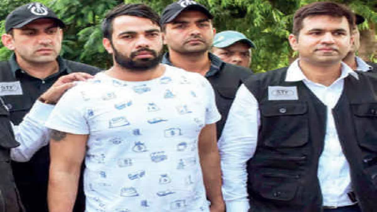 Gangster Kaushal Chaudhary: कुख्यात गैंगस्टर कौशल चौधरी ने पुलिस हिरासत ...