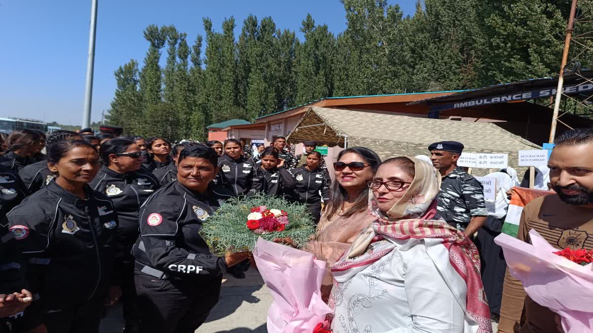 crpf-organised-welcome-function-for-women-bike-riders-in-awantipora