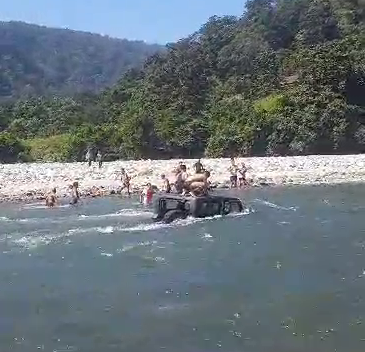 Thar Vehicle Washed Away Ramganga River