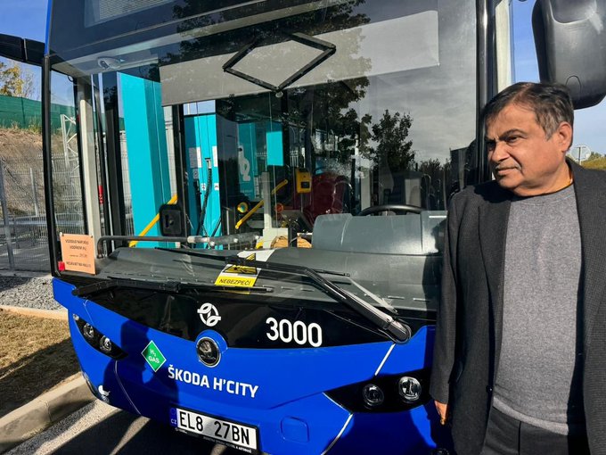 Union Minister Nitin Gadkari took a test drive in a Hydrogen Bus by Skoda in Prague