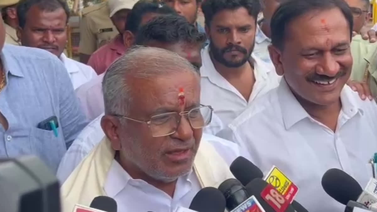 Mysore: JDS MLA GT Deve Gowda Defends Politicians Over FIRs, Supports CM Siddaramaiah