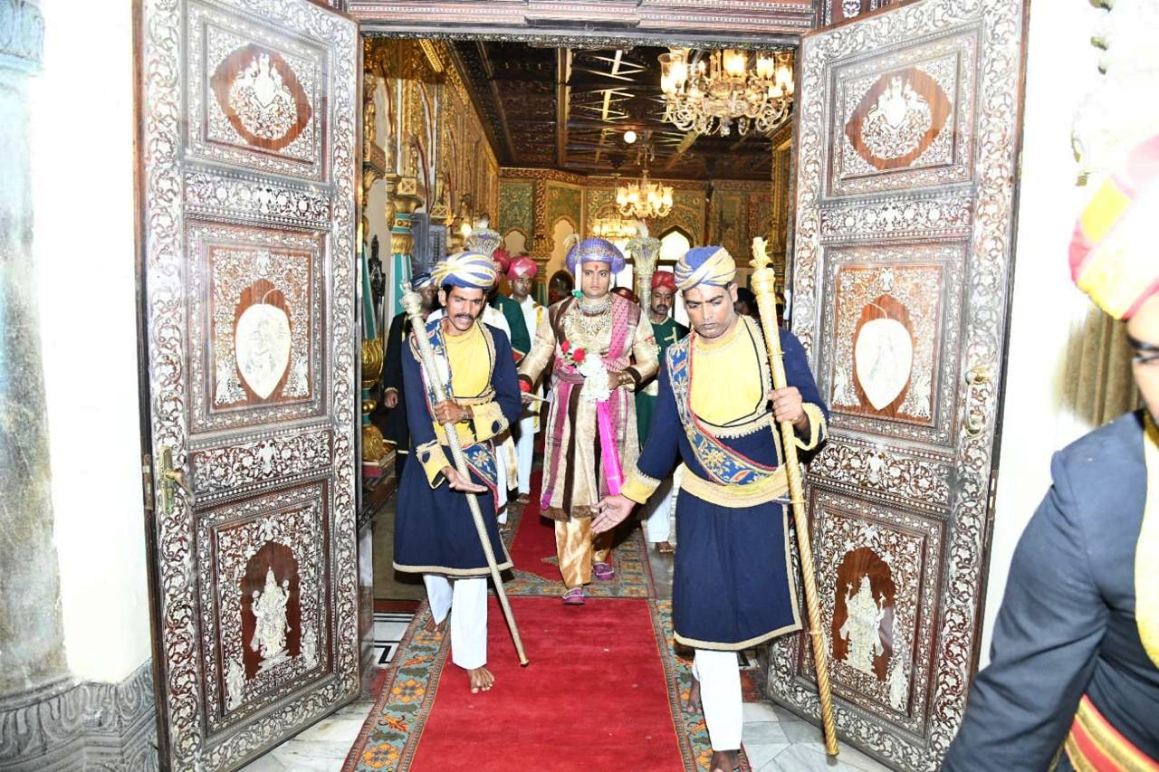 Yaduveer Krishnadatta Chamaraja Wodeyar conducted private darbar