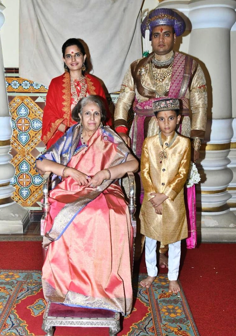 Yaduveer Krishnadatta Chamaraja Wodeyar conducted private darbar