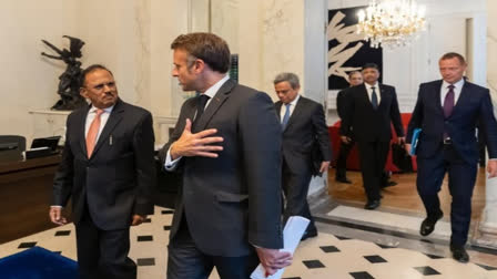 NSA DOVAL MEETS FRENCH PRESIDENT