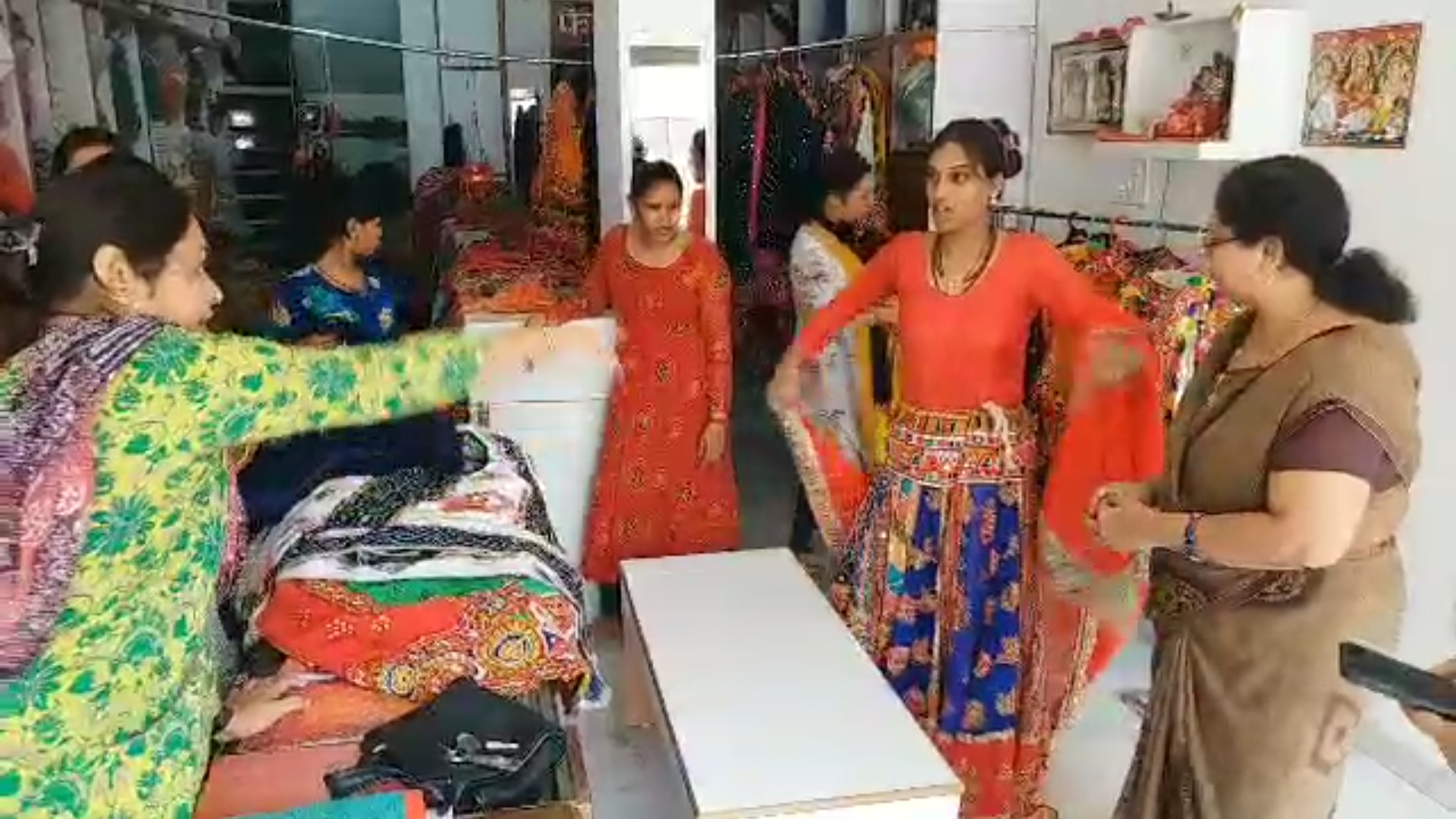 Demand for Garba Dandiya dress