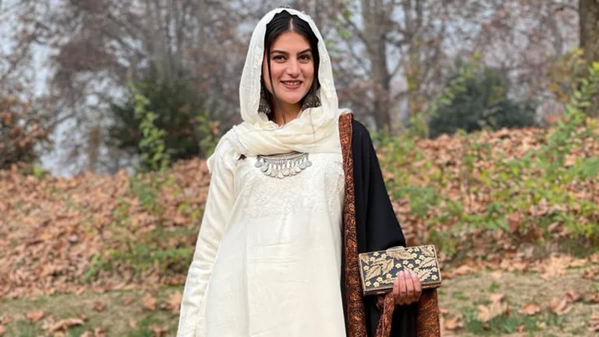 Shazia Bhat Kashmiri fashion blogger