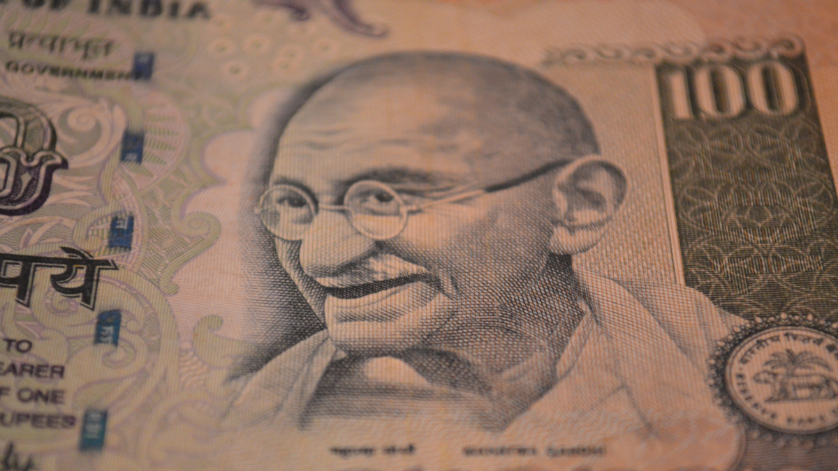 Rupee falls 4 paise