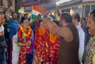 J&K Archery champion Sheetal Devi returns home to rousing reception