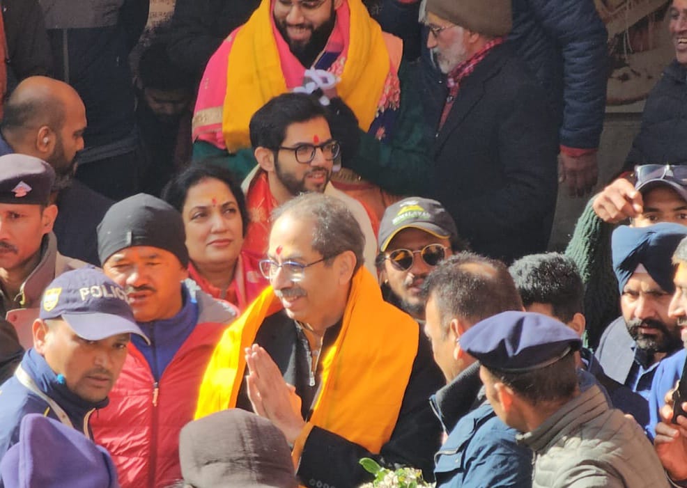 Uddhav Thackeray reached Badrinath Dham