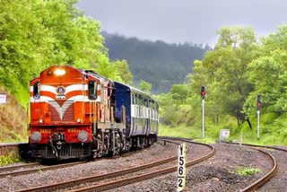 INDIAN RAILWAY SPECIAL TRAIN