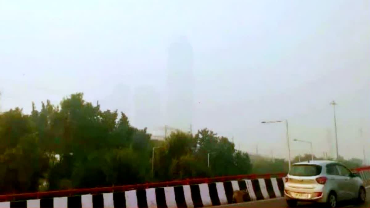 Drop recorded in temperature of delhi