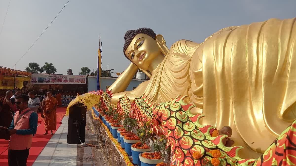 भगवान बुद्ध की प्रतिमा