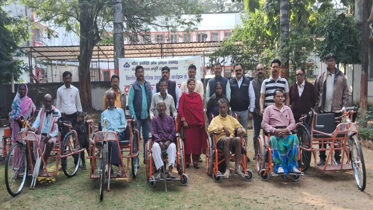 sail-company-provided-tricycles-and-wheel-chairs-to-the-disabled-in-dhanbad