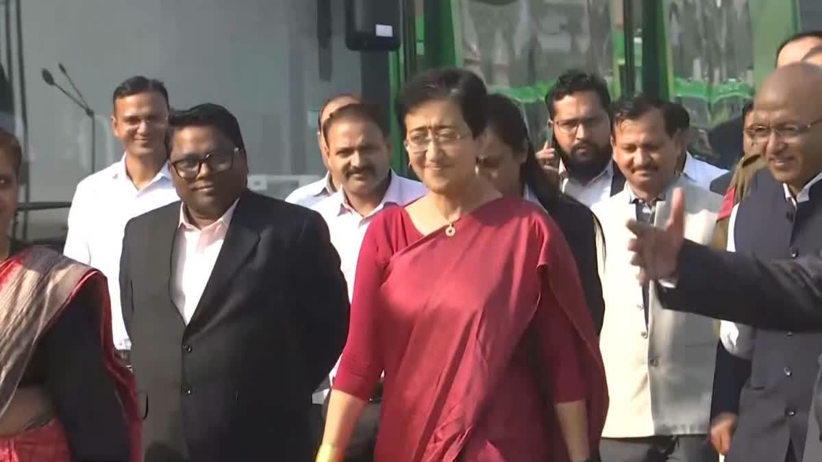 Over 2,000 EV 'Mohalla Buses' To Ply On Delhi Roads By 2025: Atishi