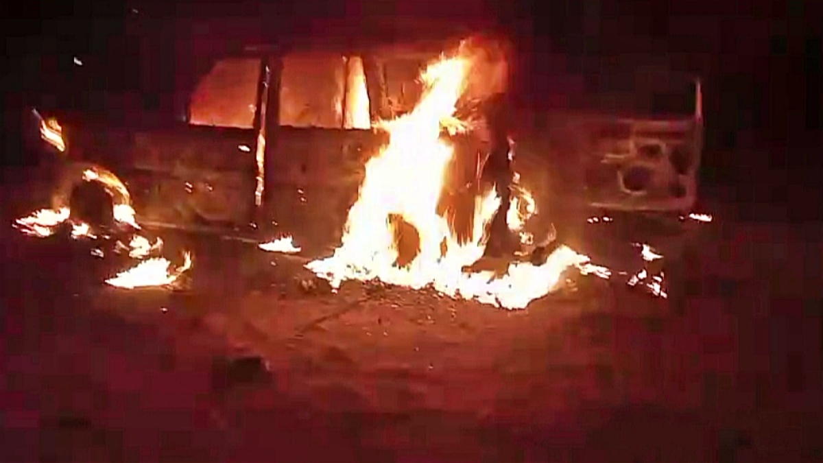 moving car caught fire in Rohtas