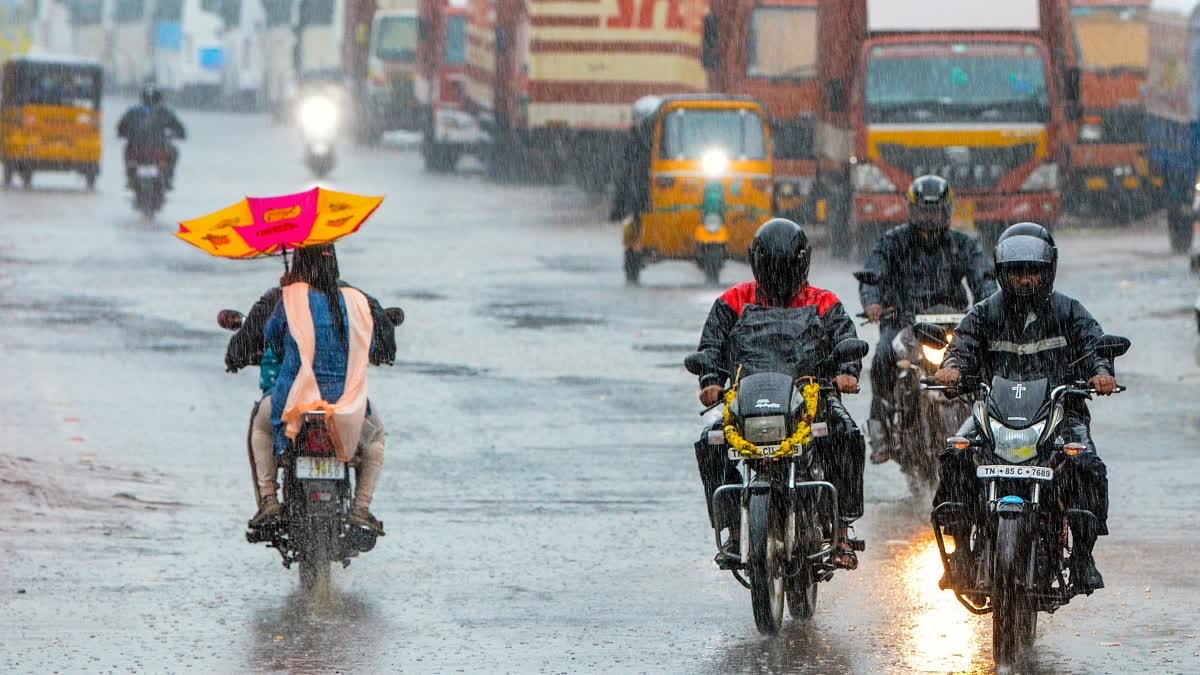 VEHICLE USE DURING MONSOON  ROAD SAFETY AUTHORITY  മോട്ടോർ വാഹനവകുപ്പ്  INSTRUCTION FOR DRIVERS