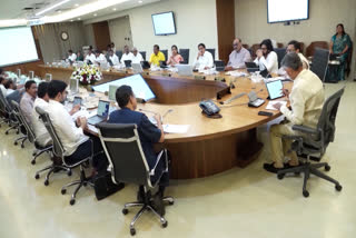 ap_cabinet_meeting_live